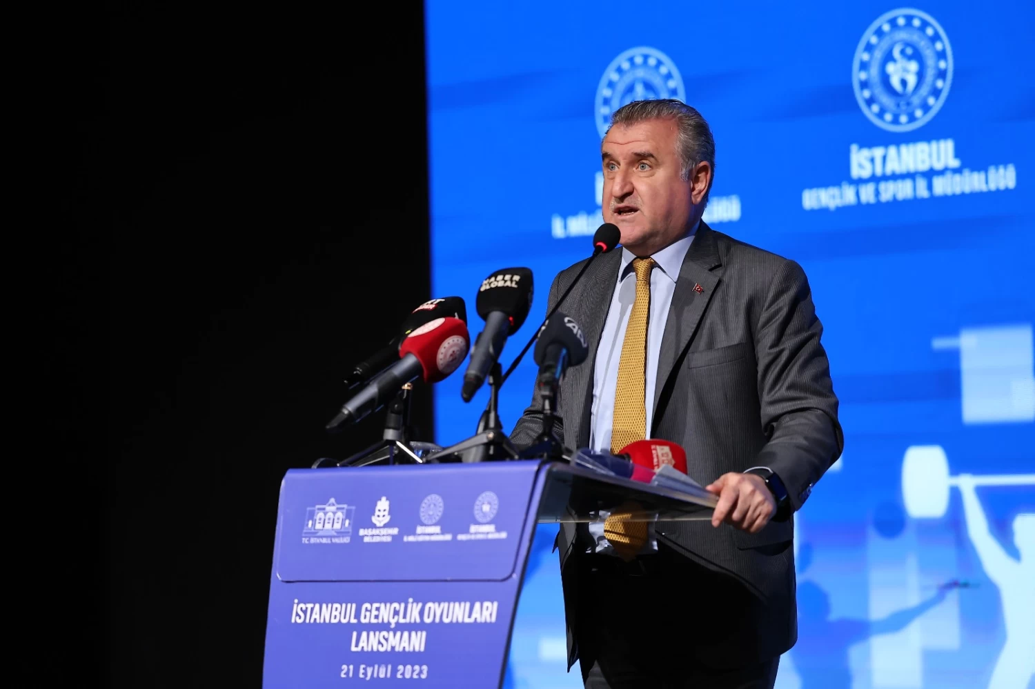 Bakan Bak: Türkiye, Avrupa'nın en genç spor tesisleri altyapısına sahip