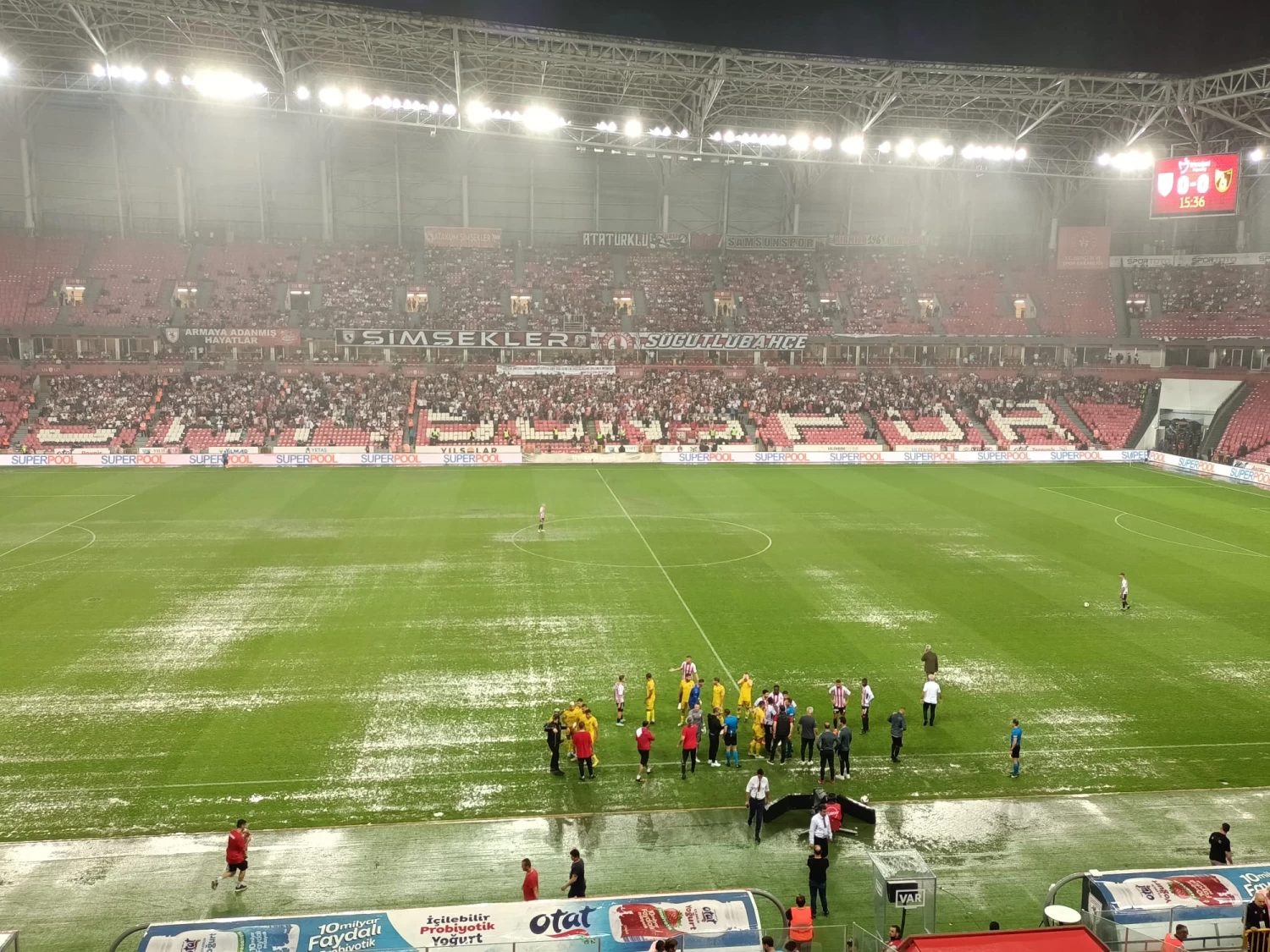 Samsunspor - İstanbulspor maçına yağış engeli