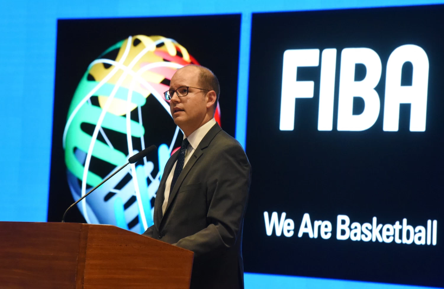 FIBA, olimpiyatlara daha fazla takımın katılmasını istiyor