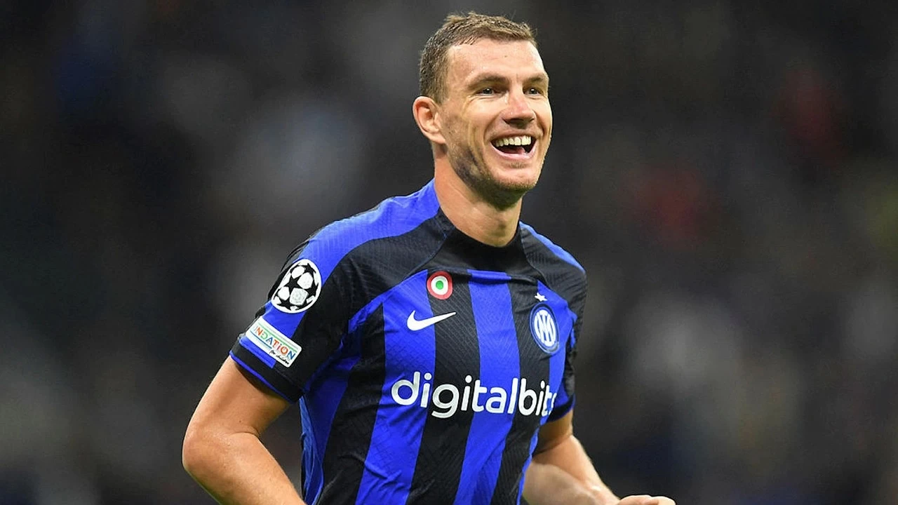 Edin Dzeko Fenerbahçe için İstanbul'a geldi