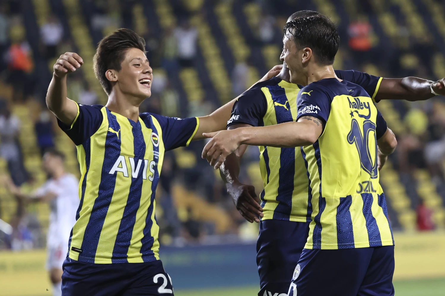Fenerbahçe, Arda Güler'in Real Madrid'e transferinin maliyetini açıkladı