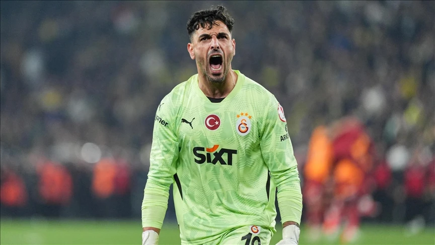TFF Fair Play Kurulundan Galatasaray'ın kalecisi Günay Güvenç'e ödül