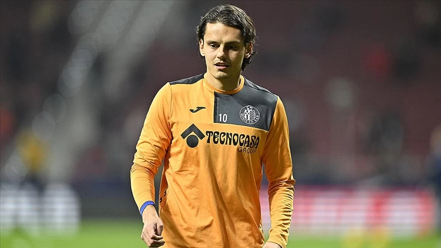 Sakatlığı atlatan Enes Ünal, aylar sonra sahalara döndü