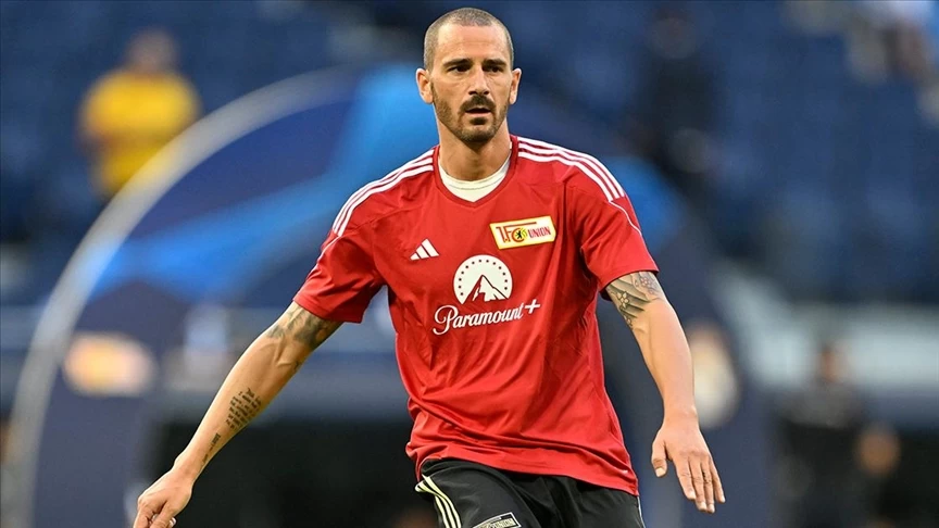 Fenerbahçe, İtalyan futbolcu Bonucci'nin transferi için görüşmelere başlandığını açıkladı.