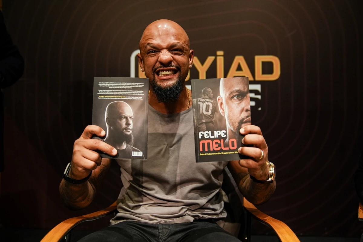 Galatasaray'ın eski futbolcusu Felipe Melo, Süper Lig'de şampiyonluğa inanıyor