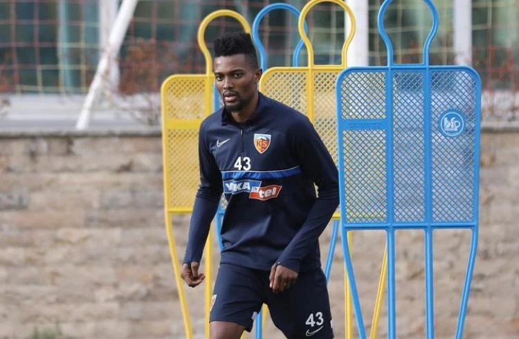 Bernard Mensah, Kayserispor’dan ayrıldı