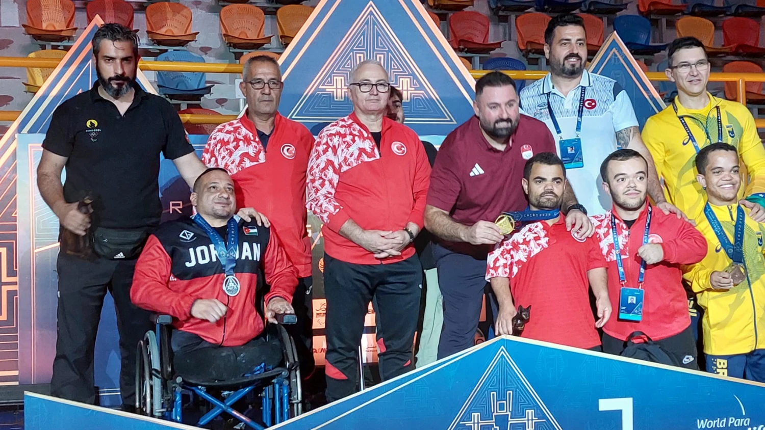 Milli para halterci Abdullah Kayapınar dünya şampiyonu oldu