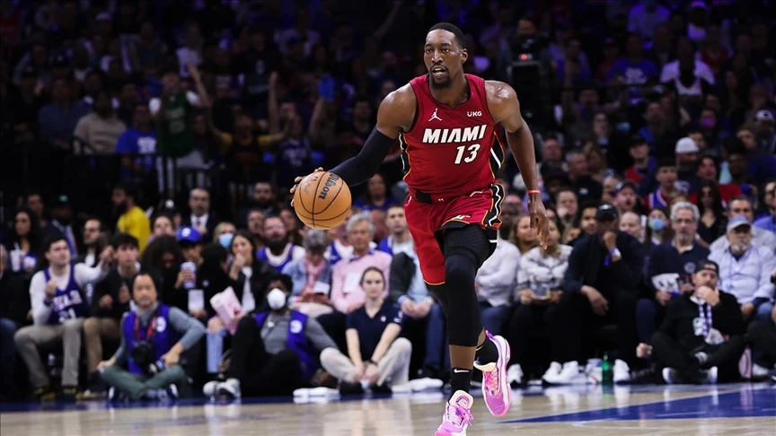 NBA'de Bam Adebayo'nun 83 sayı attığı tarihi gecede Miami Heat, Washington Wizards'ı 150-129 yendi