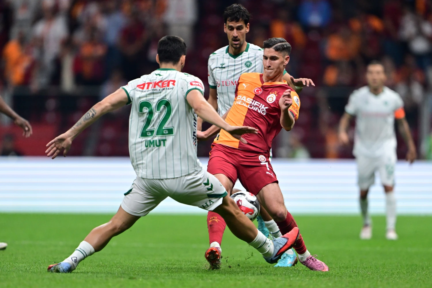 Galatasaray, 6'da 6 yaparak Süper Lig'de 6 puanlık fark yakaladı