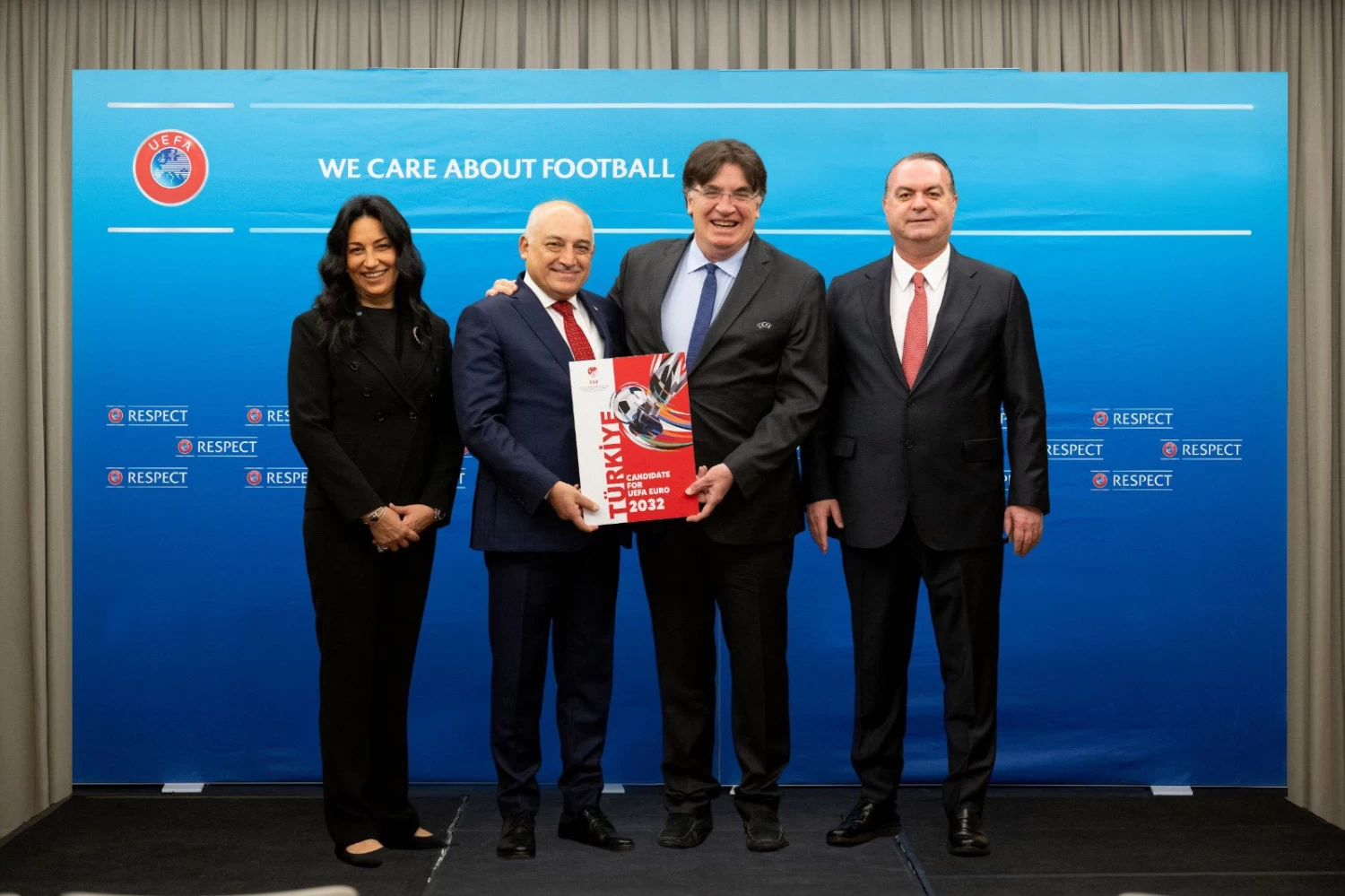 TFF, EURO 2028 VE EURO 2032 için adaylık başvurusu yaptı