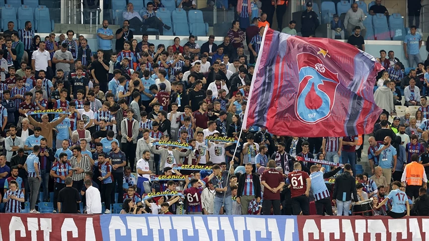 Beşiktaş-Trabzonspor maçına bordo-mavili taraftarlar alınmayacak