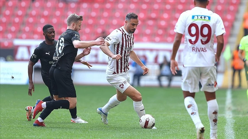 Hatayspor-Pendikspor maçında beraberlik