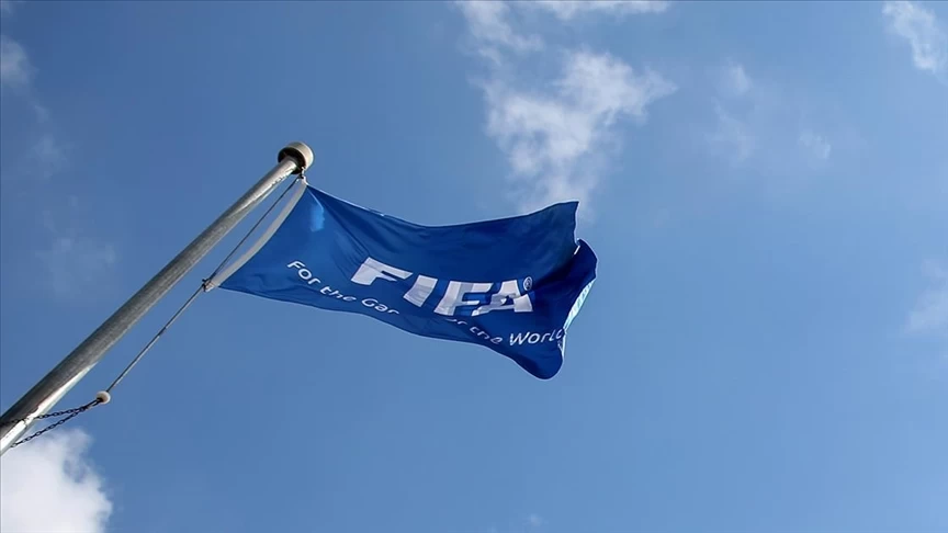 PFDK'dan Ayhan Akman'a 15 gün hak mahrumiyeti ve Günay Güvenç'e 2 maç men cezası