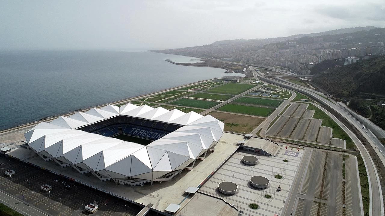 Trabzonspor’un stadına tarihi sponsorluk