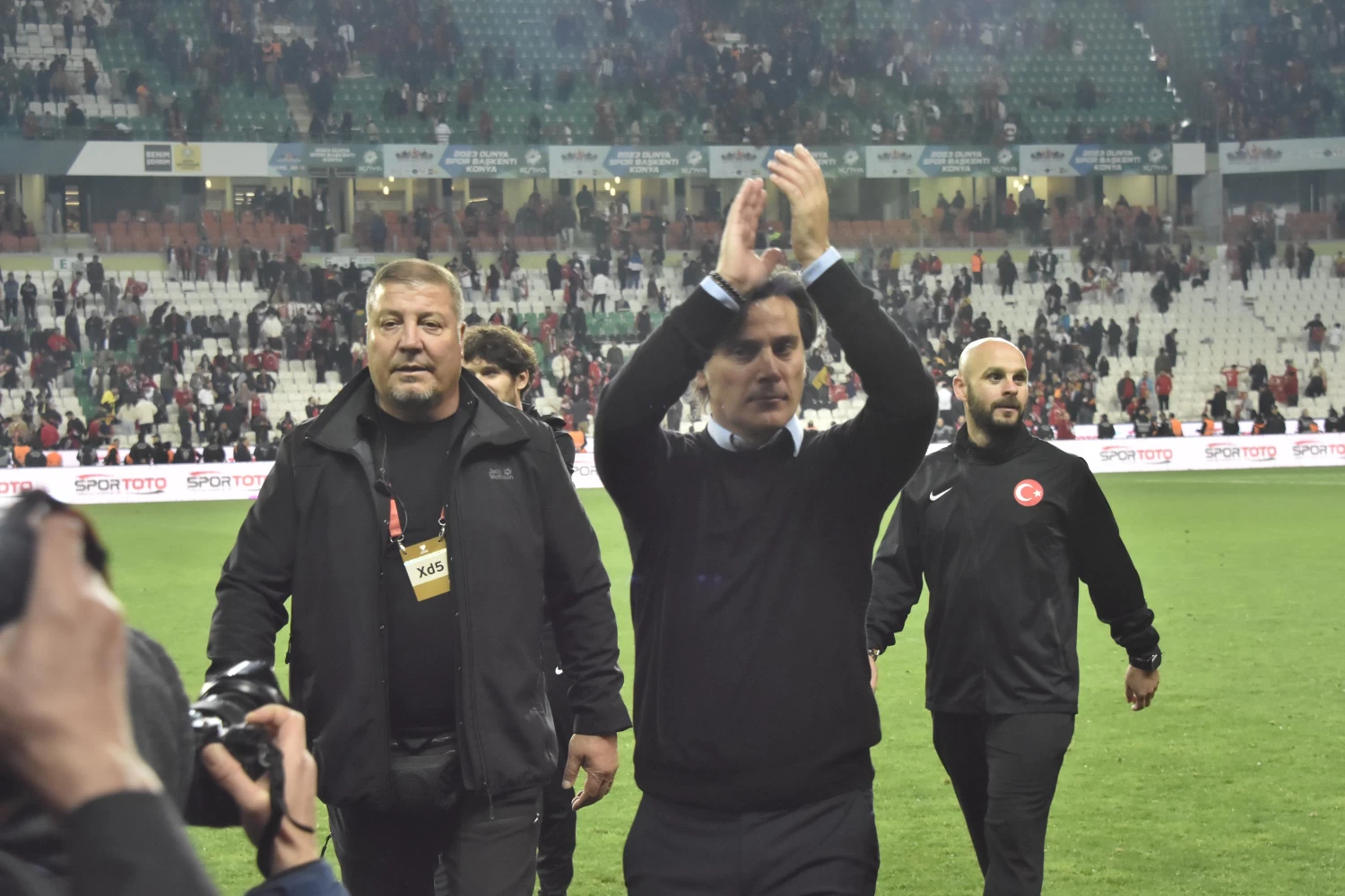 Vincenzo Montella: Çok özel bir gurur yaşıyorum